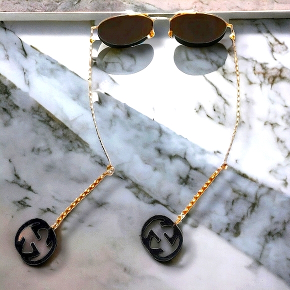 NWOT Gucci Gold Chain Metal Frame Black GG Logo Charm Sunglasses Case & COA main image 8